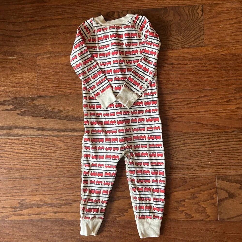 Hanna Andersson Boys 2T HannaJams Trains Organic Cotton Sleeper Footie Size 2T